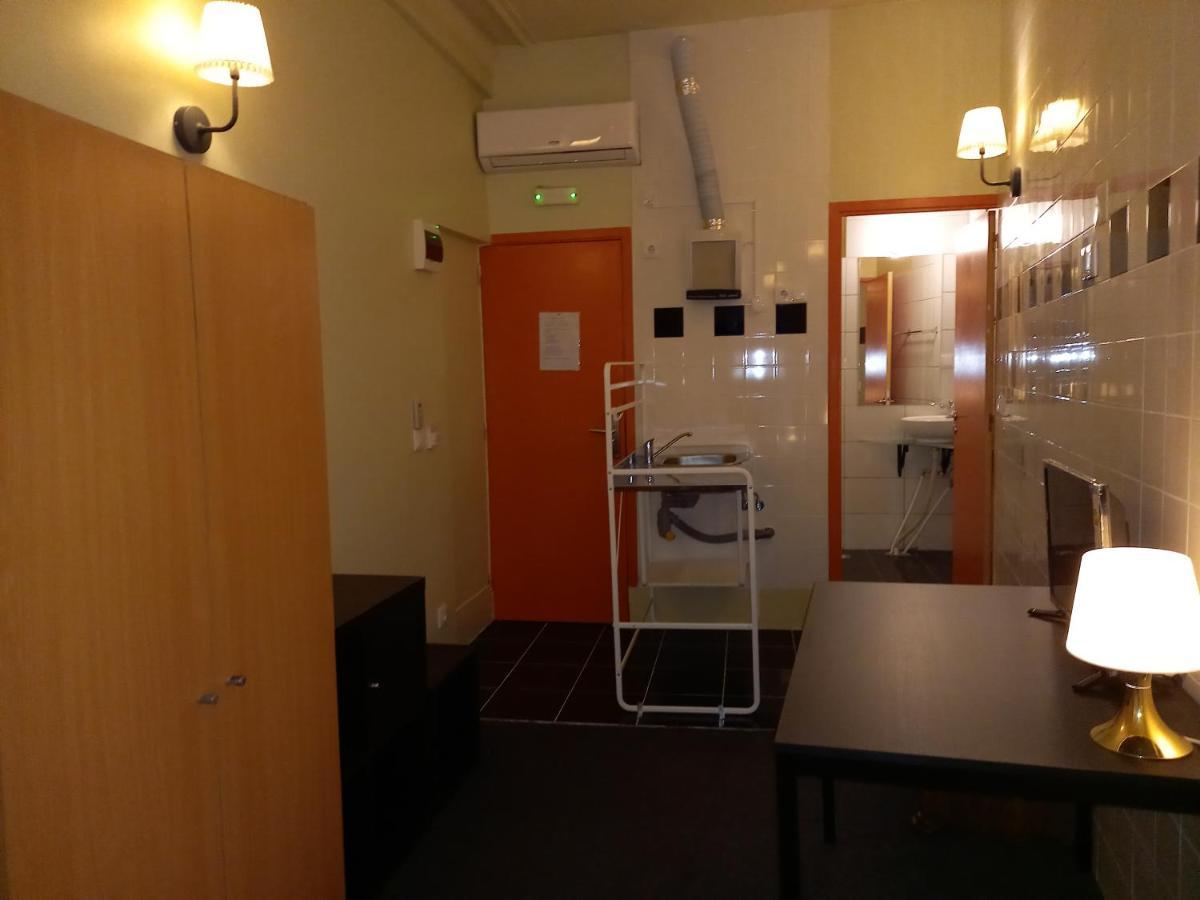 Lisbon Budget Inn Bagian luar foto