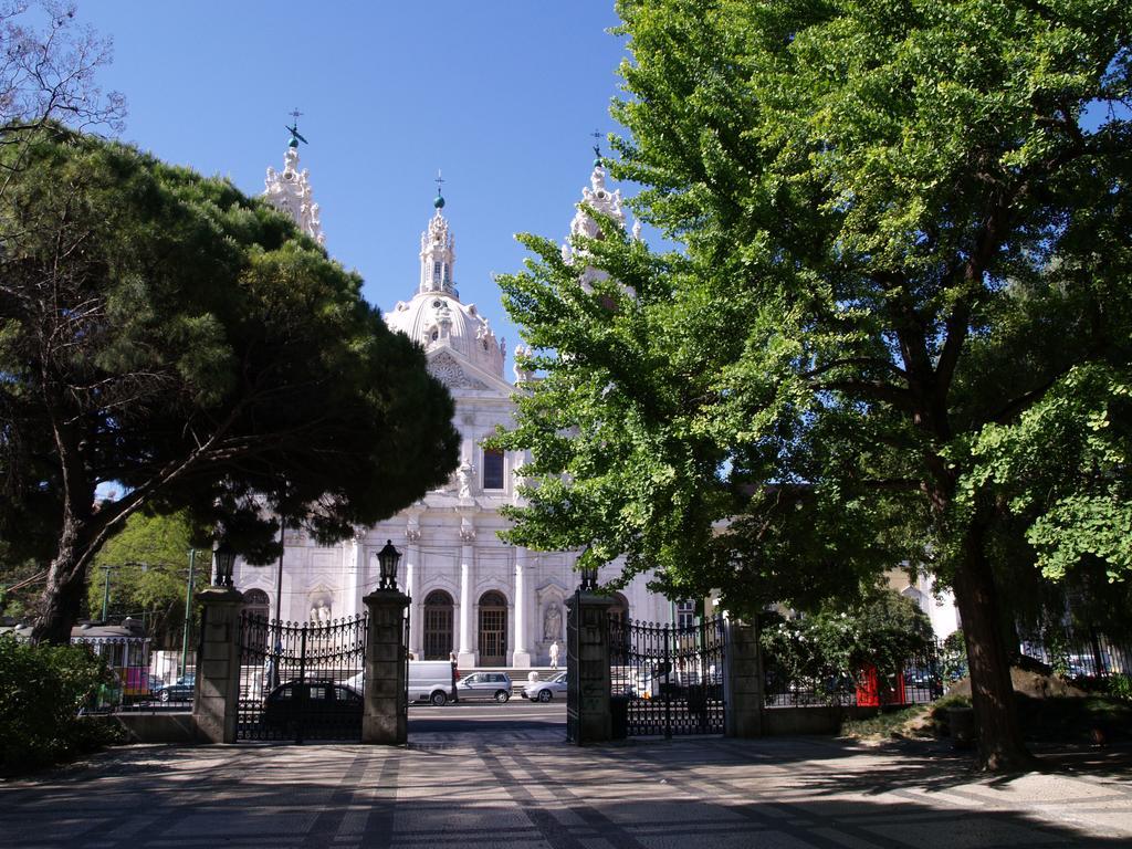 Lisbon Budget Inn Bagian luar foto