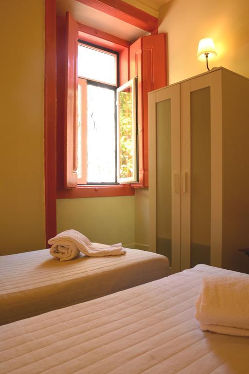 Lisbon Budget Inn Bagian luar foto
